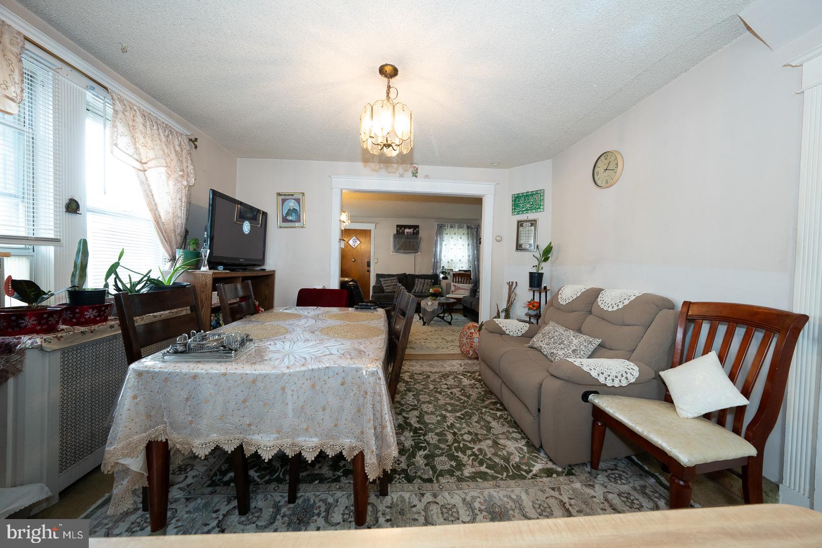 7278 Bradford Road Upper Darby, PA 19082 - Photo 9 of 26