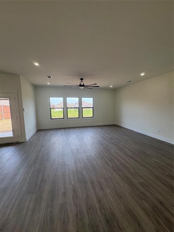 220 Reliance Road Godley, TX 76044 - Photo 5 of 17