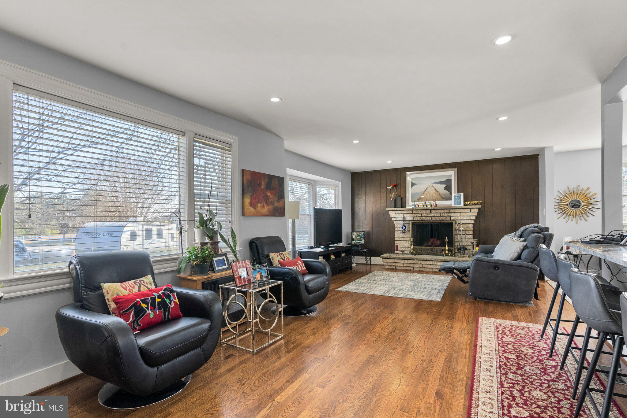 6401 Dorsey Road Gaithersburg, MD 20882 - Photo 7 of 50