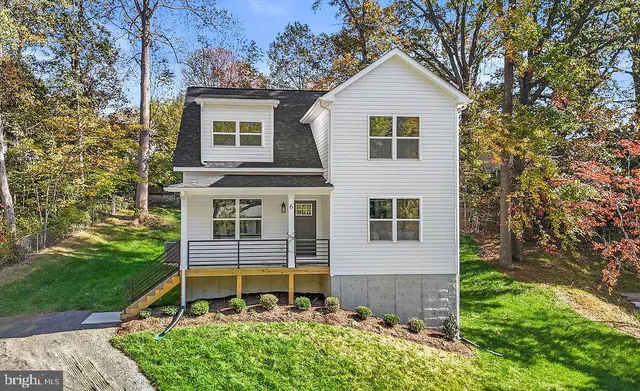 $518,400 | 6 Willow Branch Lane, Fredericksburg, VA 22405