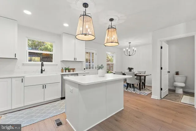 $518,400 | 6 Willow Branch Lane, Fredericksburg, VA 22405