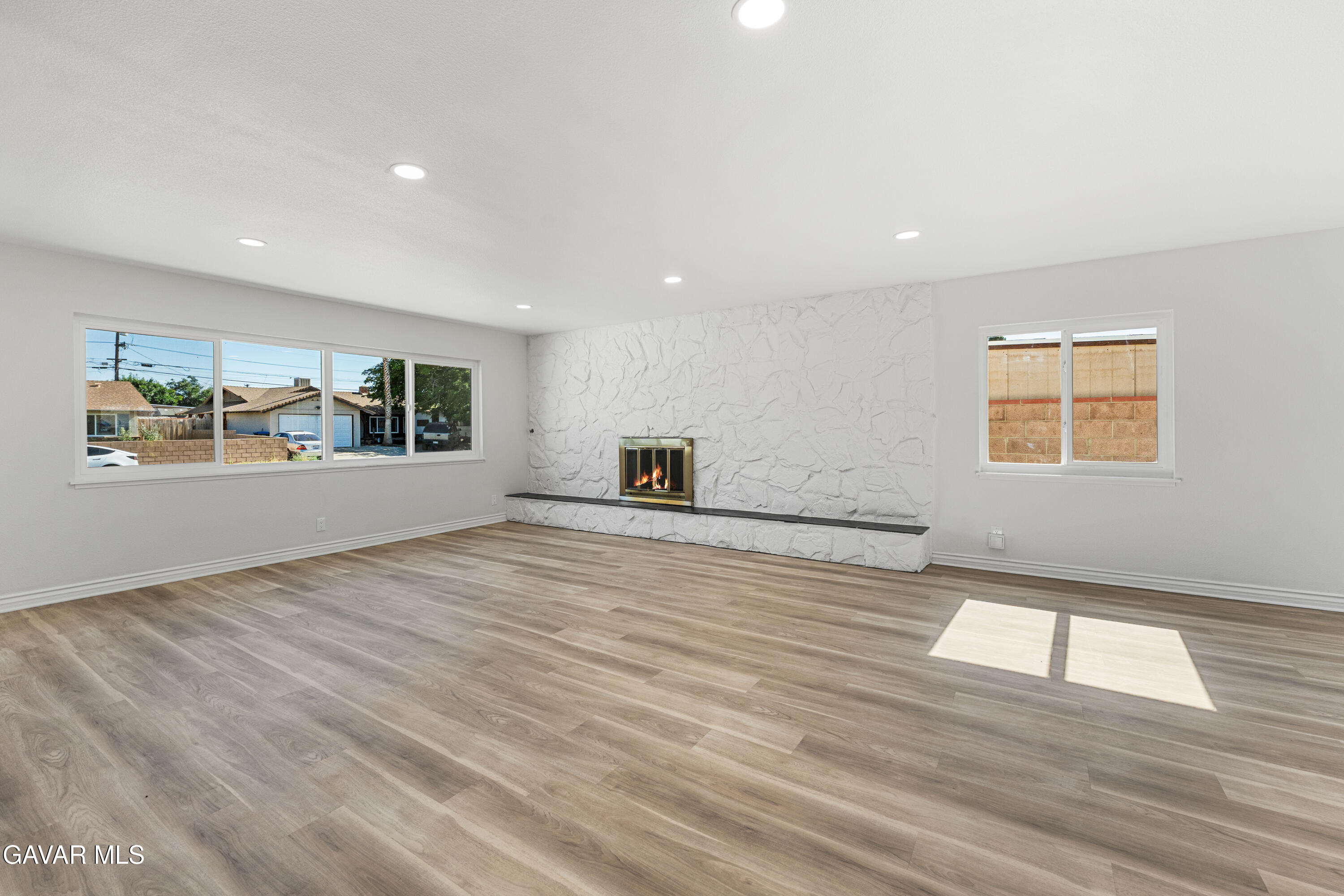 403 Lightcap Street Lancaster, CA 93535 - Photo 11 of 44 Lightcap-9