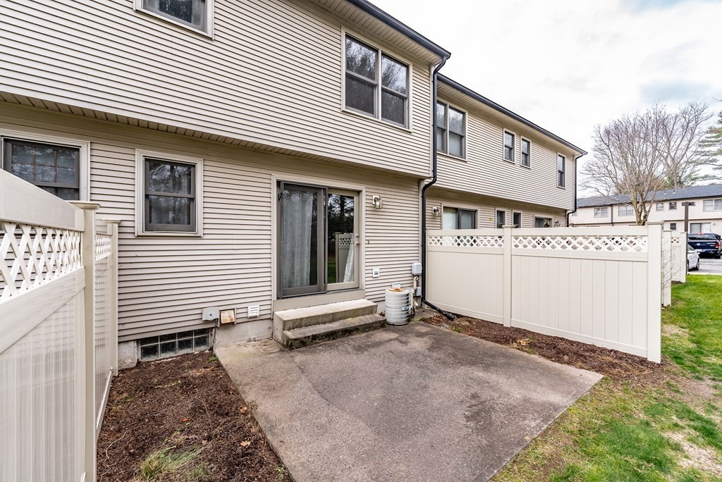 150 Hillside Road, Unit 9 Westfield, MA 01085 - Photo 3 of 18 Gallery Image 3
