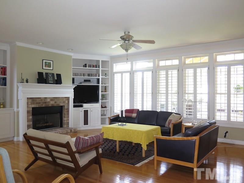 12412 Village Gate Way Raleigh, NC 27614 - Photo 5 of 25 Gallery Image 5