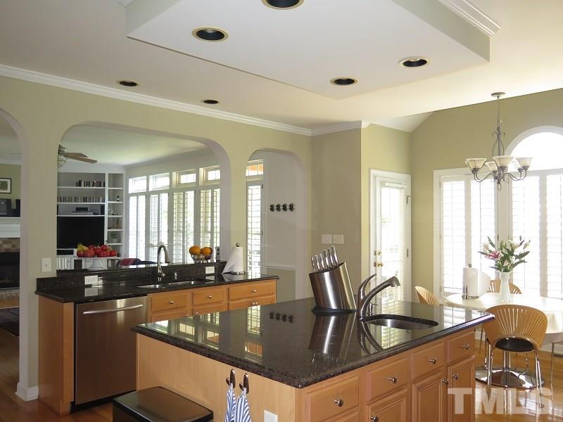 12412 Village Gate Way Raleigh, NC 27614 - Photo 7 of 25 Gallery Image 7