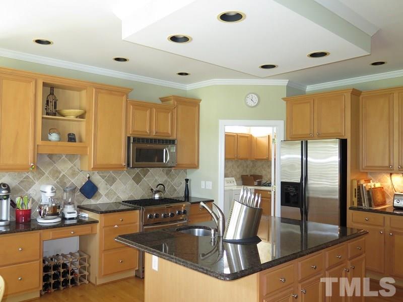 12412 Village Gate Way Raleigh, NC 27614 - Photo 8 of 25 Gallery Image 8