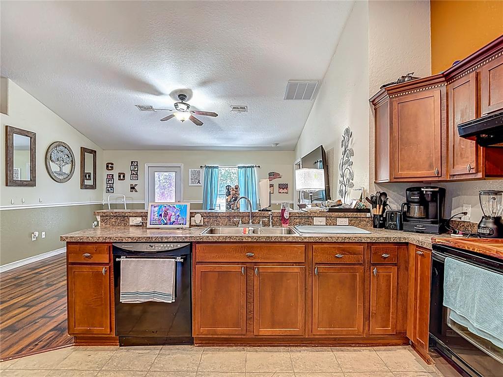 13337 Tubeck Street Spring Hill, FL 34609 - Photo 8 of 47 Gallery Image 8