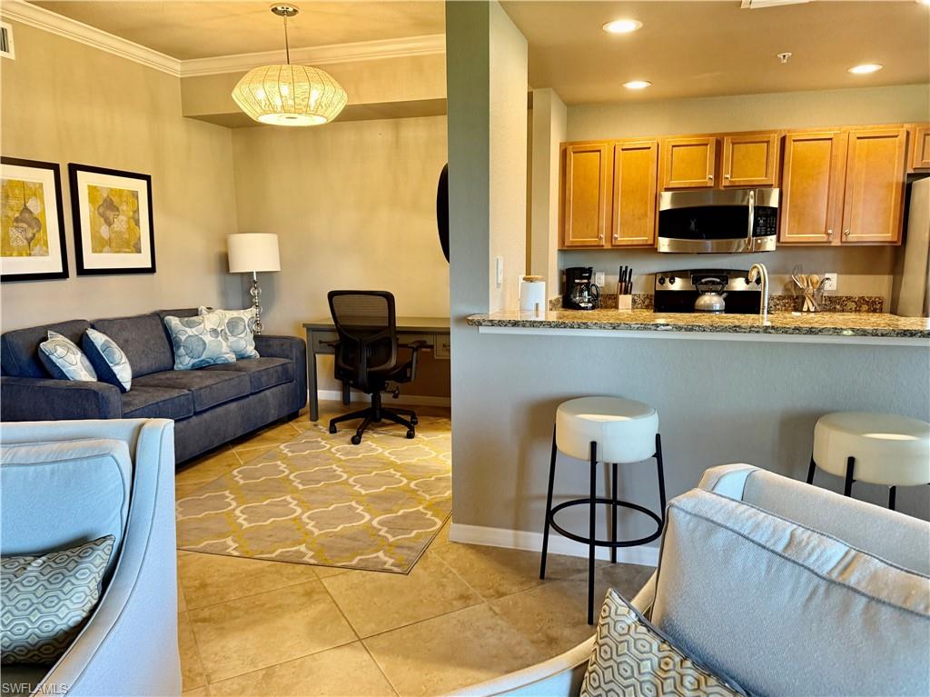 9735 Acqua Court, Unit 637 Naples, FL 34113 - Photo 18 of 47