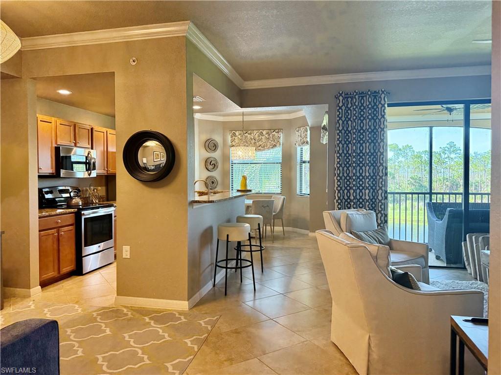 9735 Acqua Court, Unit 637 Naples, FL 34113 - Photo 3 of 47