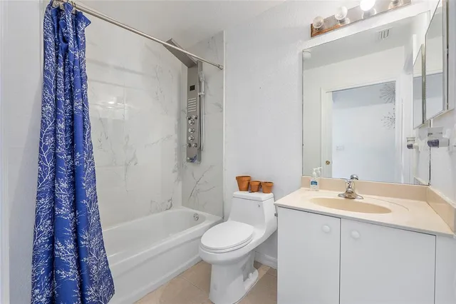 $340,000 | Pembroke Park, Pembroke Park, FL 33023