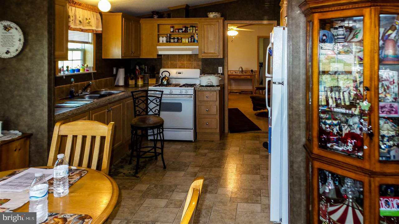 205 Valley Road Windsor, PA 17366 - Photo 3 of 33