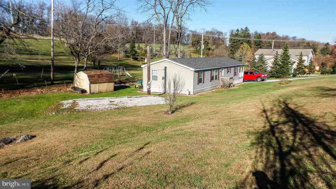 205 Valley Road Windsor, PA 17366 - Photo 25 of 33