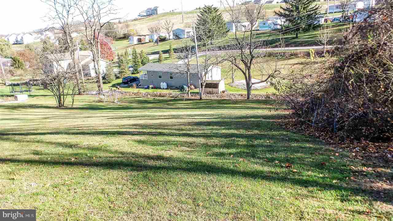 205 Valley Road Windsor, PA 17366 - Photo 28 of 33