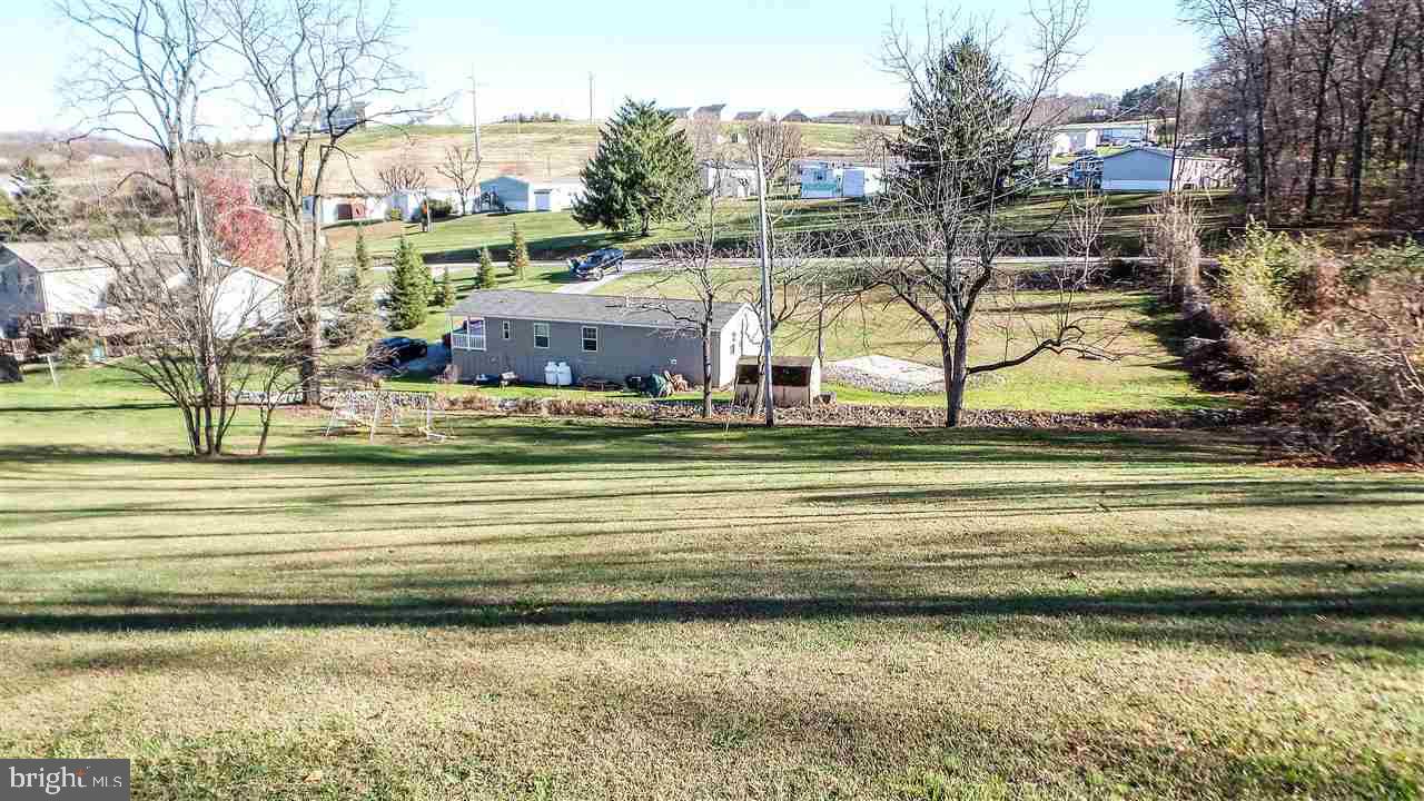 205 Valley Road Windsor, PA 17366 - Photo 29 of 33
