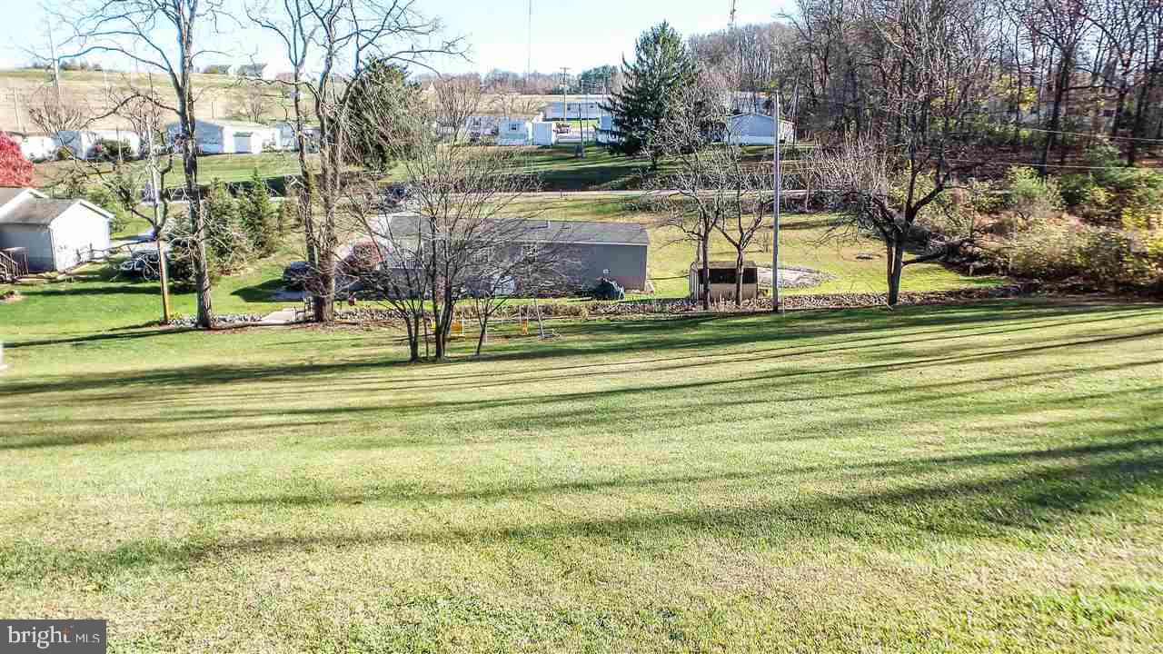 205 Valley Road Windsor, PA 17366 - Photo 30 of 33