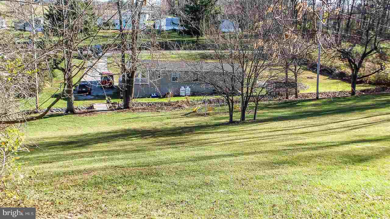205 Valley Road Windsor, PA 17366 - Photo 31 of 33