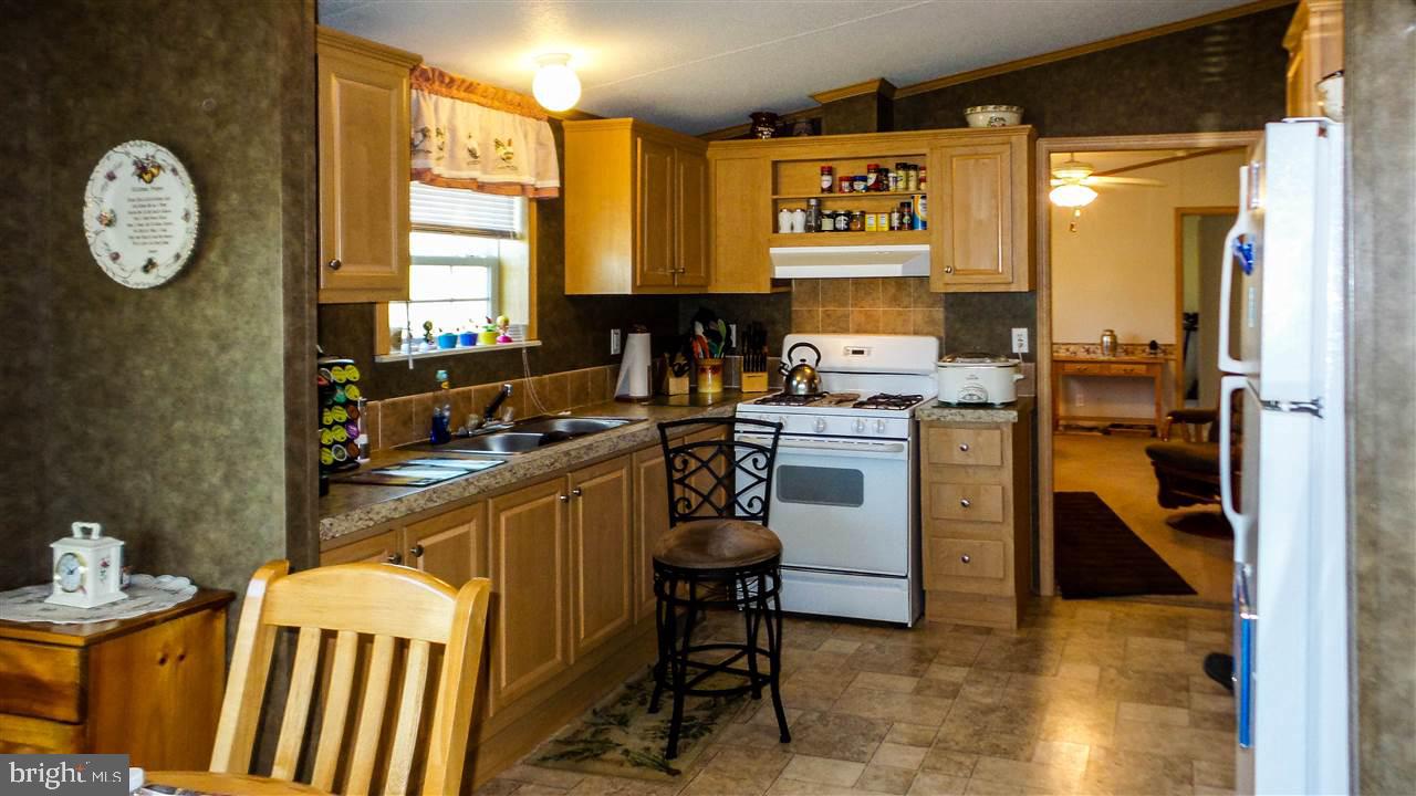 205 Valley Road Windsor, PA 17366 - Photo 5 of 33