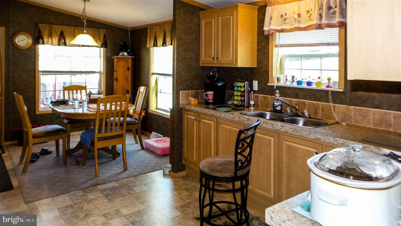 205 Valley Road Windsor, PA 17366 - Photo 6 of 33