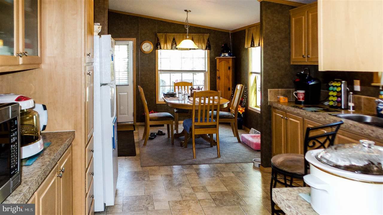 205 Valley Road Windsor, PA 17366 - Photo 7 of 33