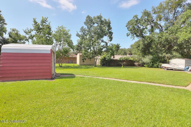 $169,900 | 205 Alyce Place, Long Beach, MS 39560