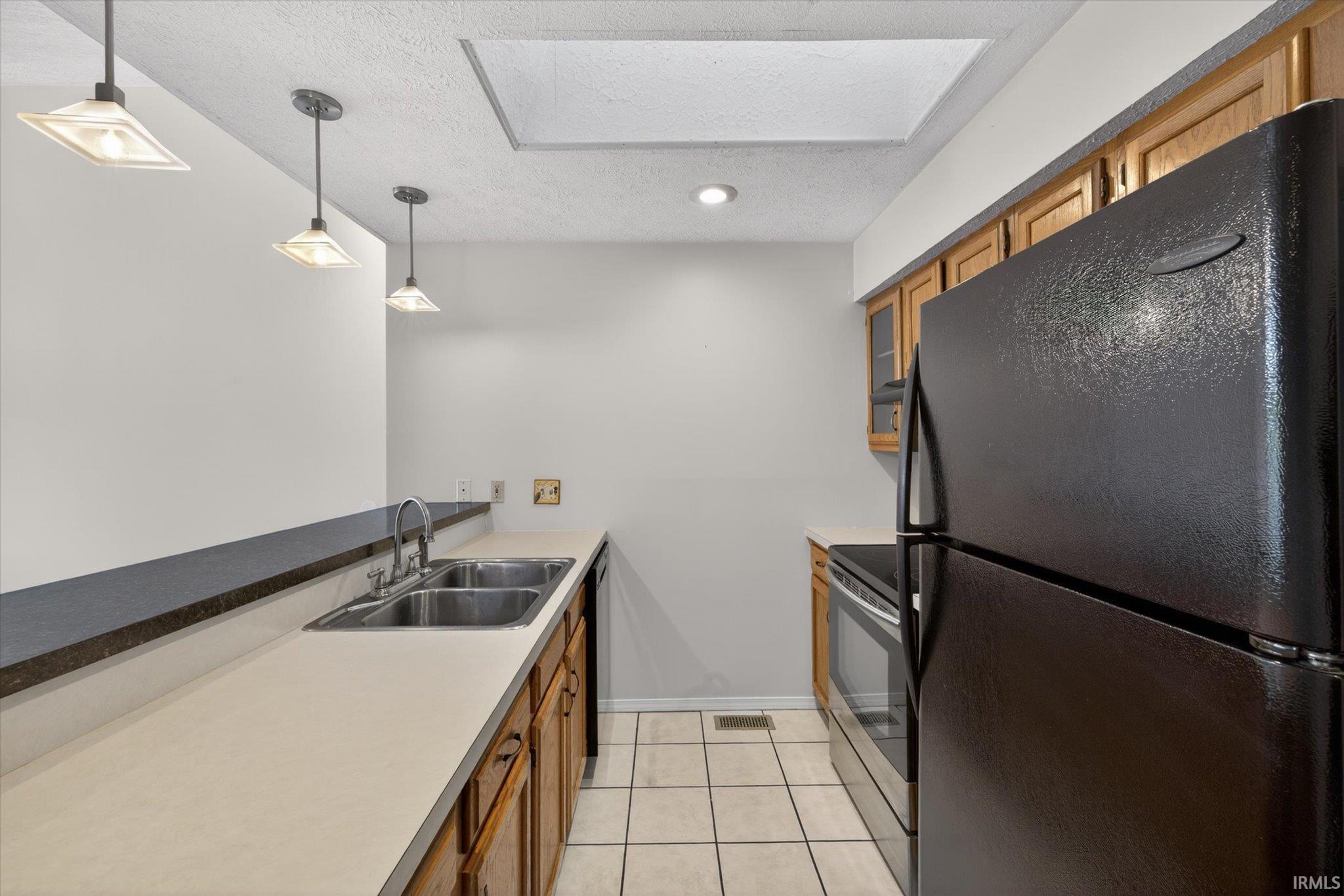 1354 South College Mall Road Bloomington, IN 47401 - Photo 10 of 17