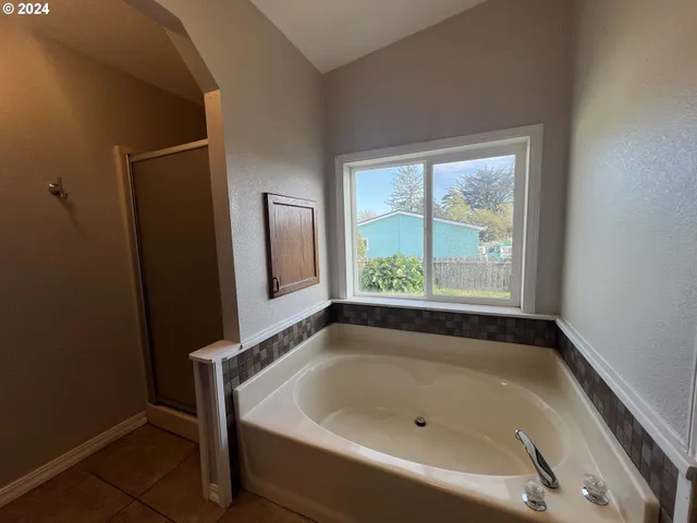 $299,000 | 98147 West Nelson Lane, Brookings, OR 97415