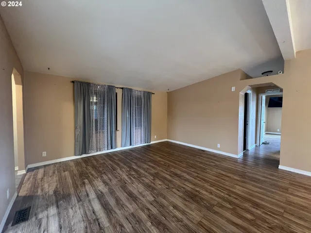 $299,000 | 98147 West Nelson Lane, Brookings, OR 97415