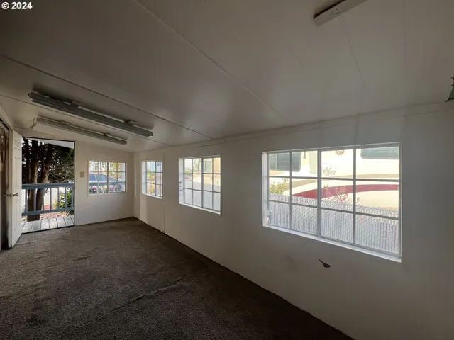 $299,000 | 98147 West Nelson Lane, Brookings, OR 97415