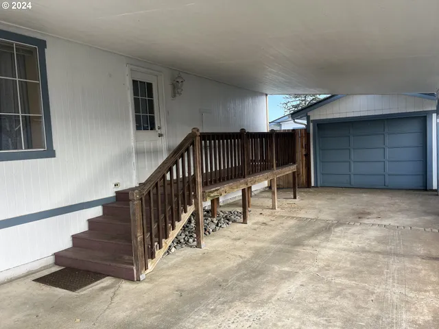 $299,000 | 98147 West Nelson Lane, Brookings, OR 97415