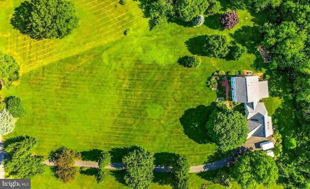 $800,000 | 4874 Executive Drive, Gainesville, VA 20155