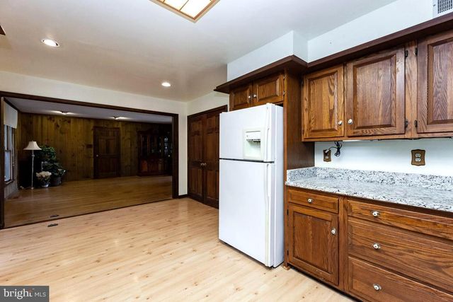 $800,000 | 4874 Executive Drive, Gainesville, VA 20155