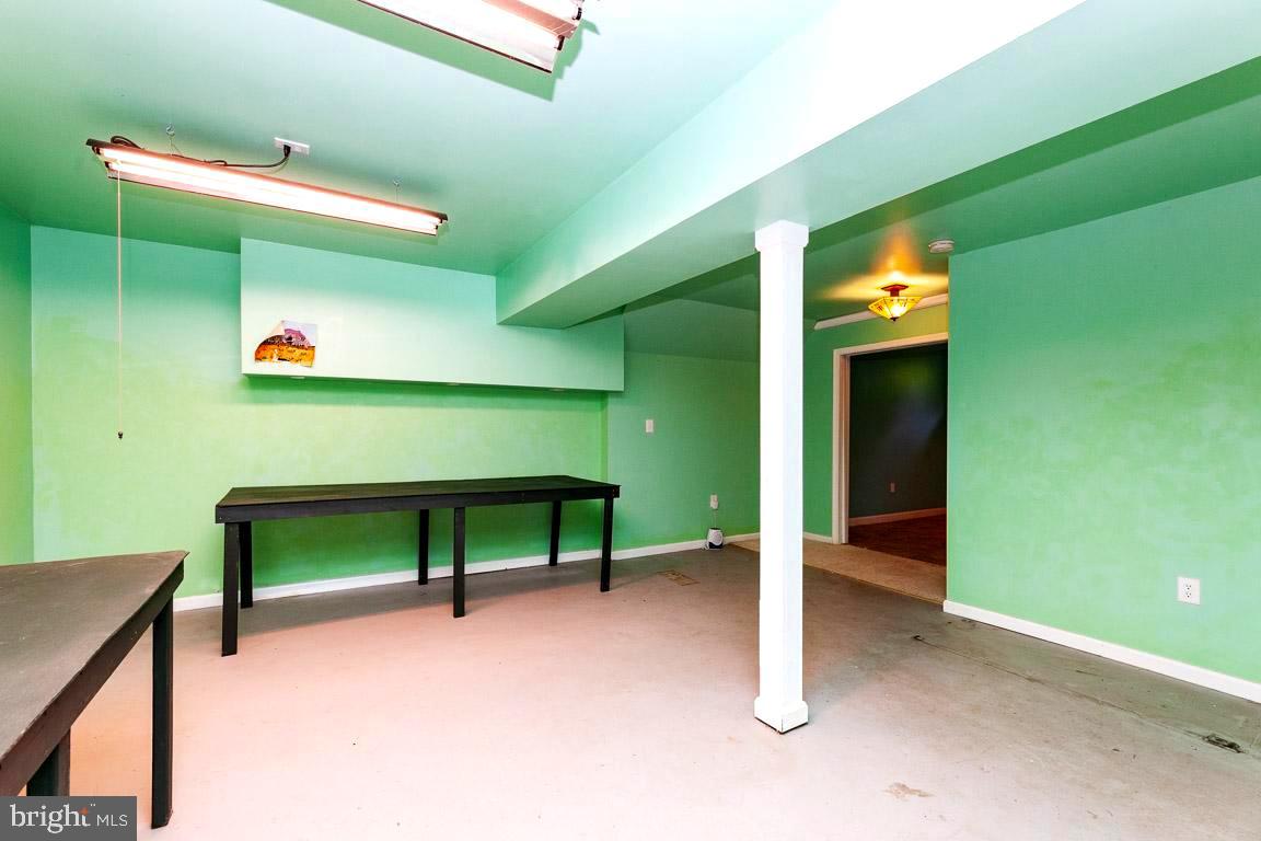 4874 Executive Drive Gainesville, VA 20155 - Photo 56 of 74 Lower-level Craft room or game room