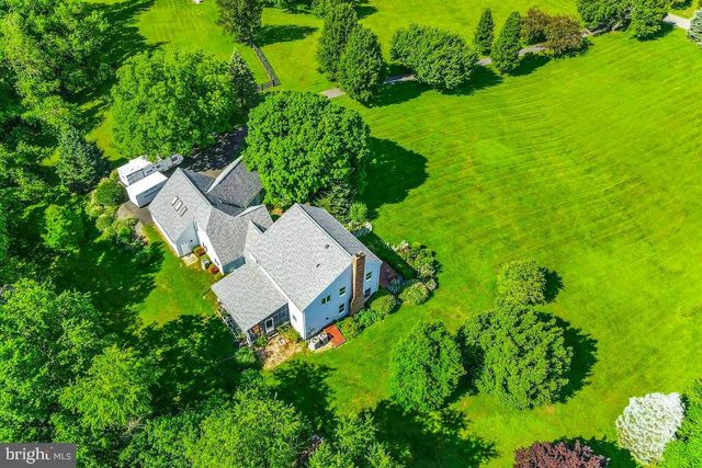 $800,000 | 4874 Executive Drive, Gainesville, VA 20155