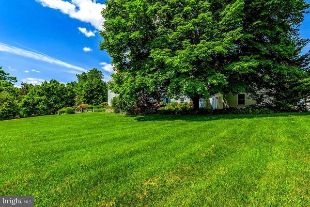 $800,000 | 4874 Executive Drive, Gainesville, VA 20155