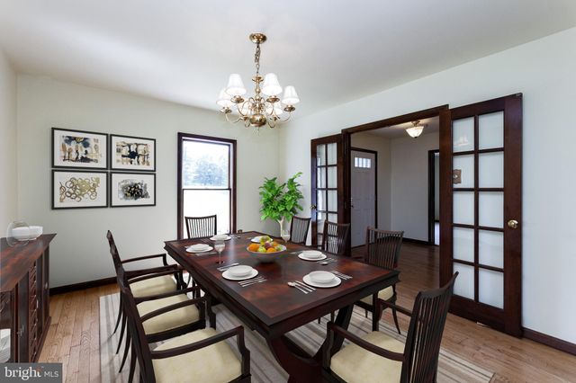 $800,000 | 4874 Executive Drive, Gainesville, VA 20155