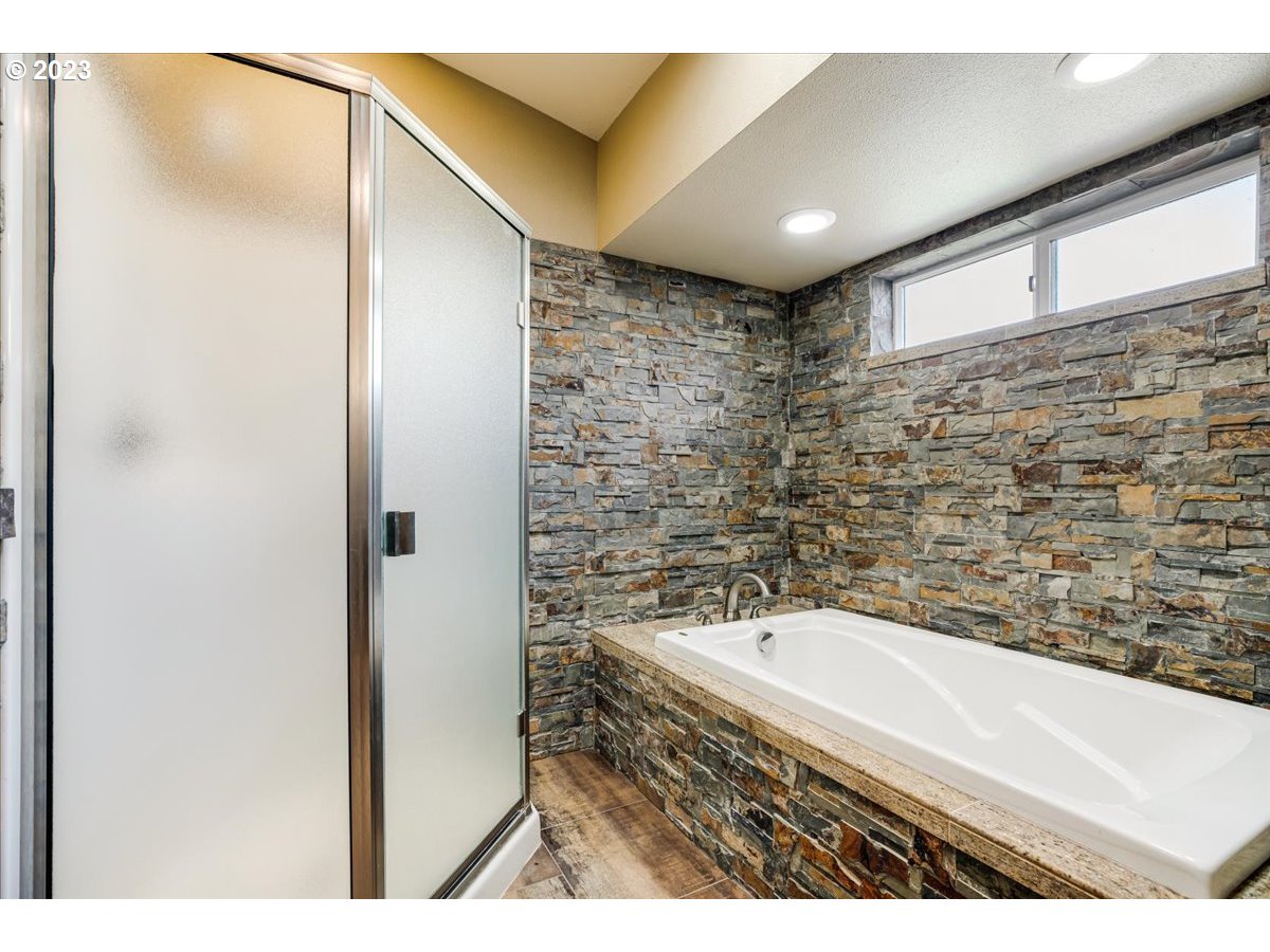 23411 Southeast Borges Road Damascus, OR 97089 - Photo 25 of 47 Gallery Image 25