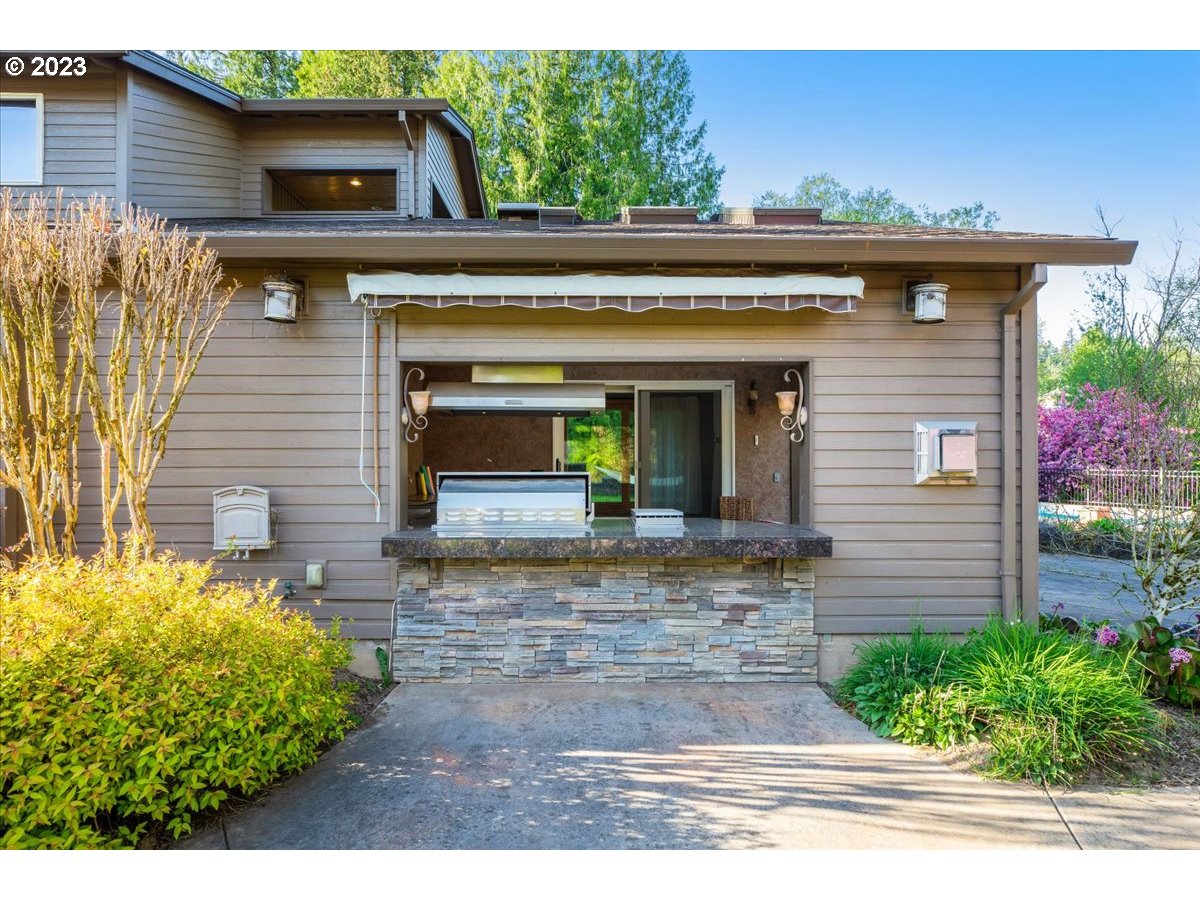 23411 Southeast Borges Road Damascus, OR 97089 - Photo 27 of 47 Gallery Image 27