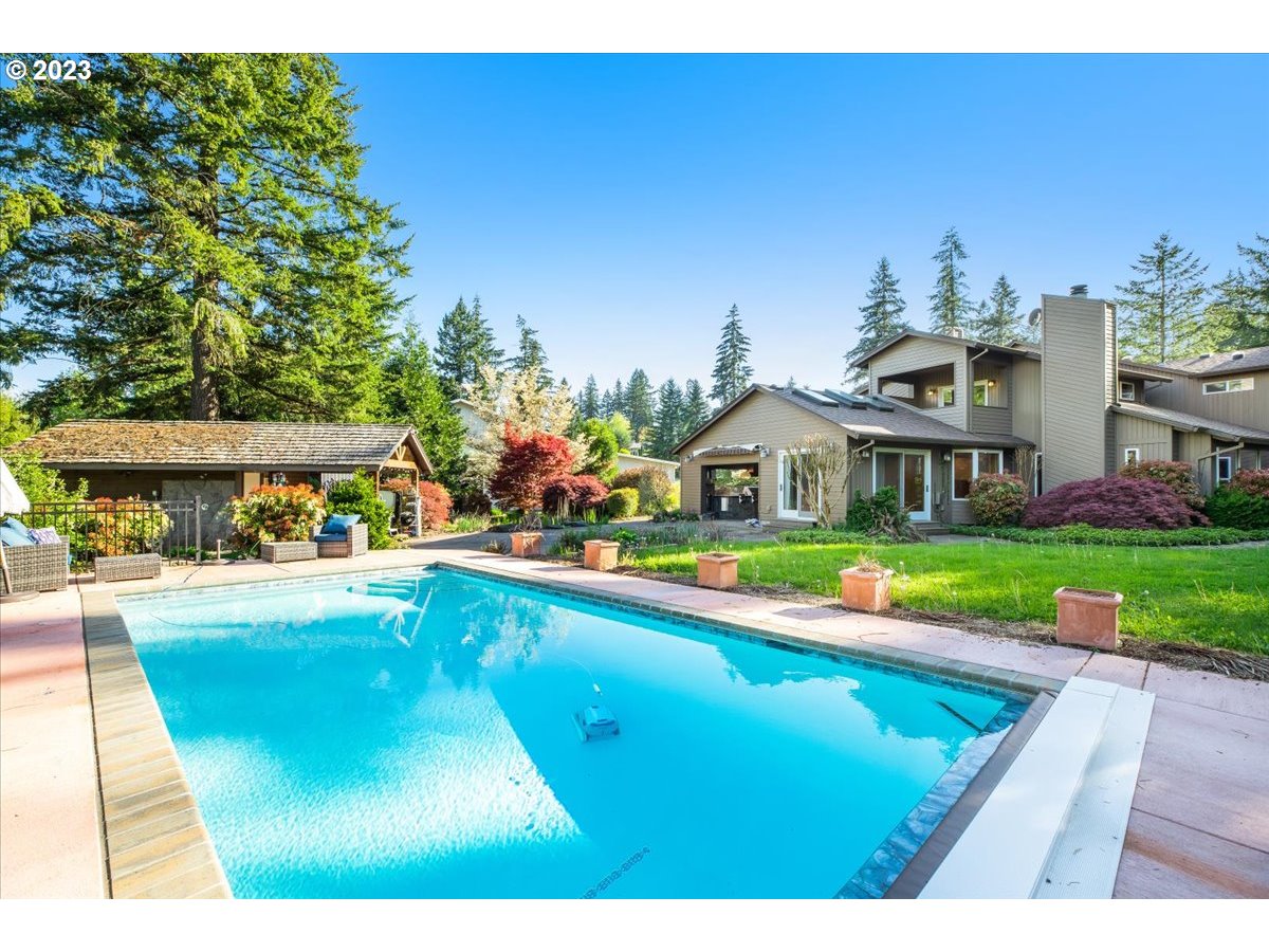 23411 Southeast Borges Road Damascus, OR 97089 - Photo 30 of 47 Gallery Image 30