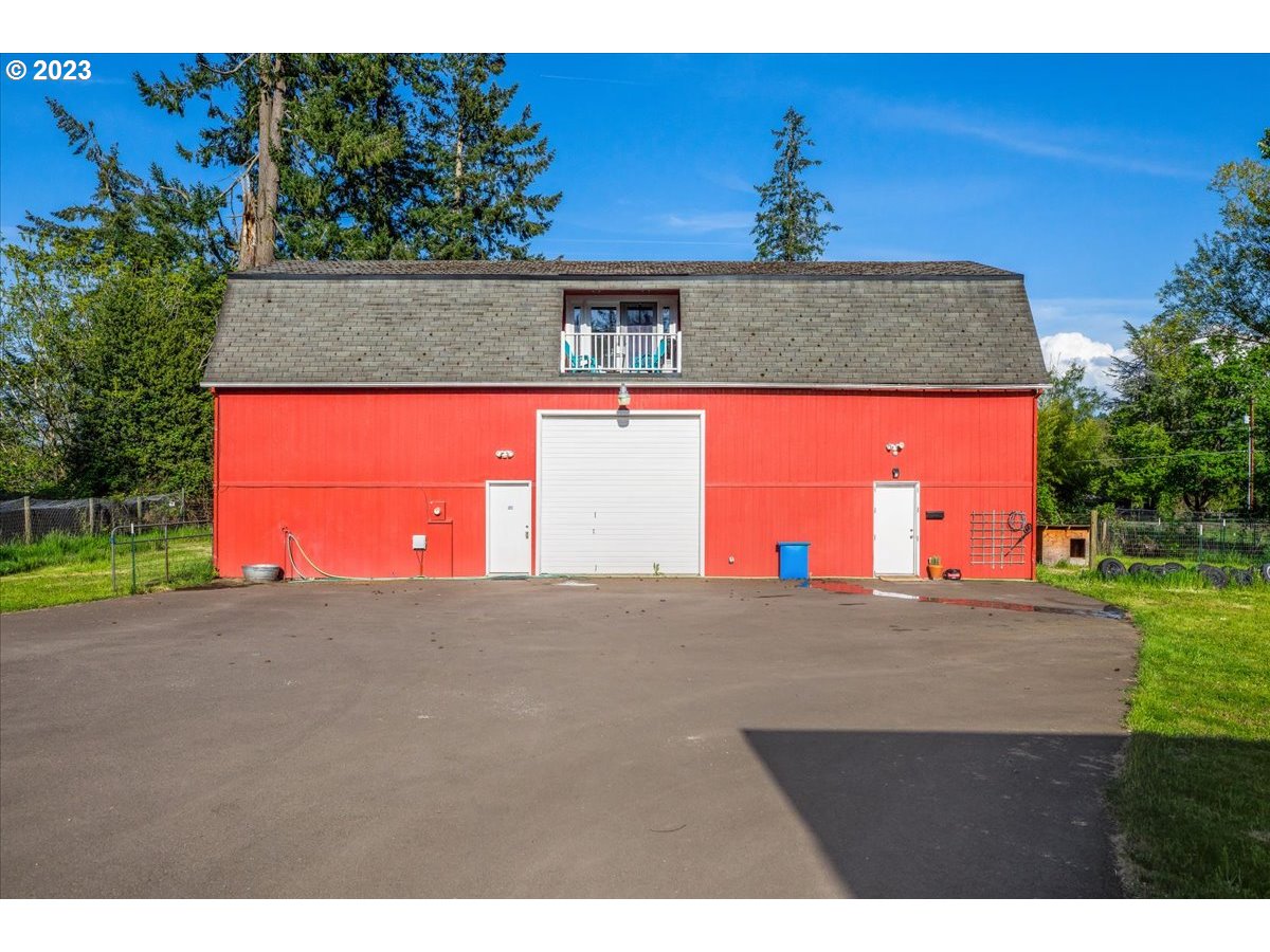 23411 Southeast Borges Road Damascus, OR 97089 - Photo 39 of 47 Gallery Image 39