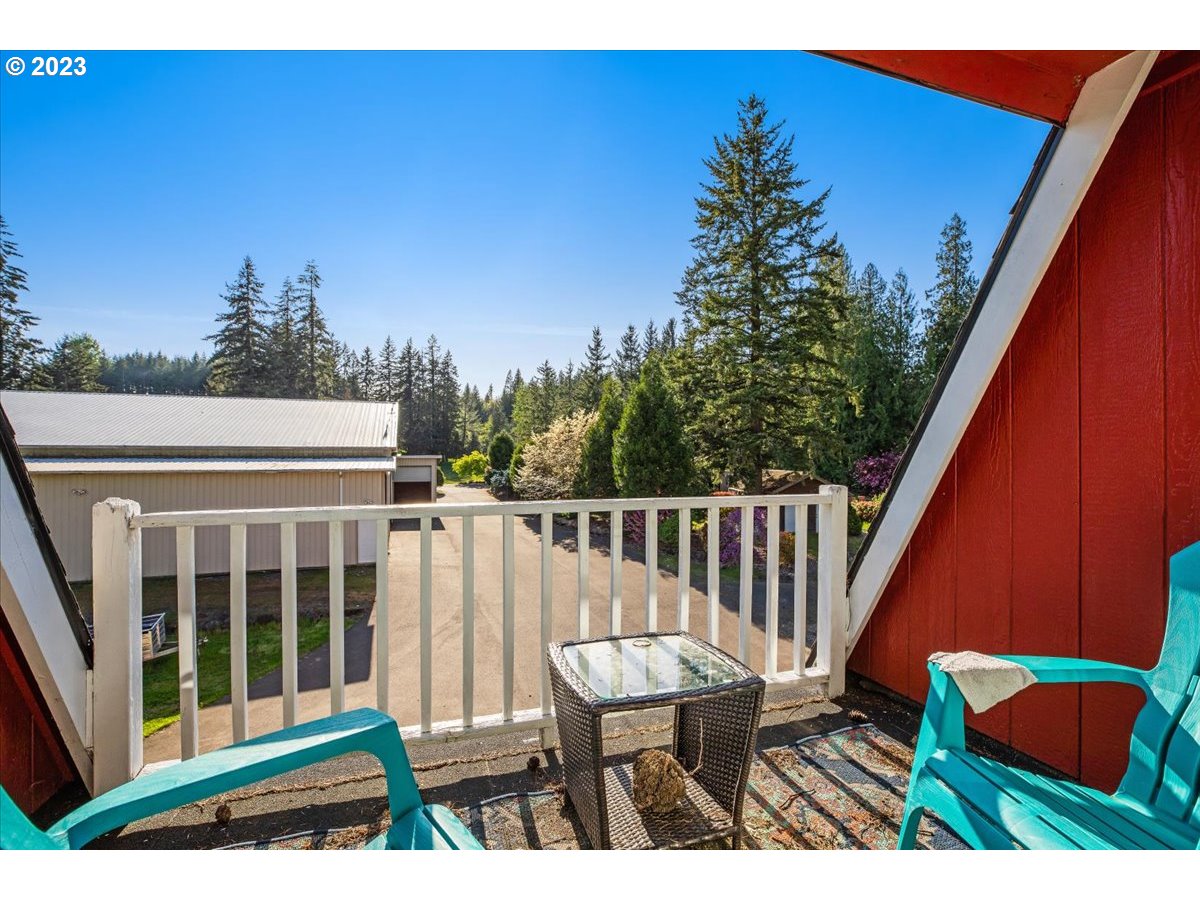 23411 Southeast Borges Road Damascus, OR 97089 - Photo 42 of 47 Gallery Image 42