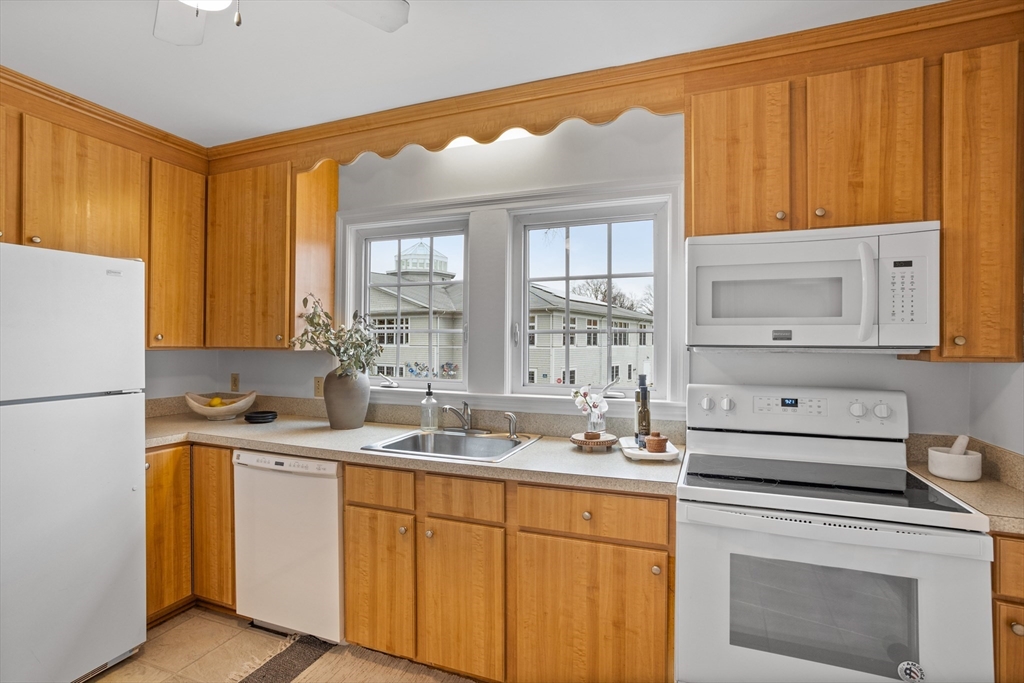 19 Cornell Road Marblehead, MA 01945 - Photo 15 of 35