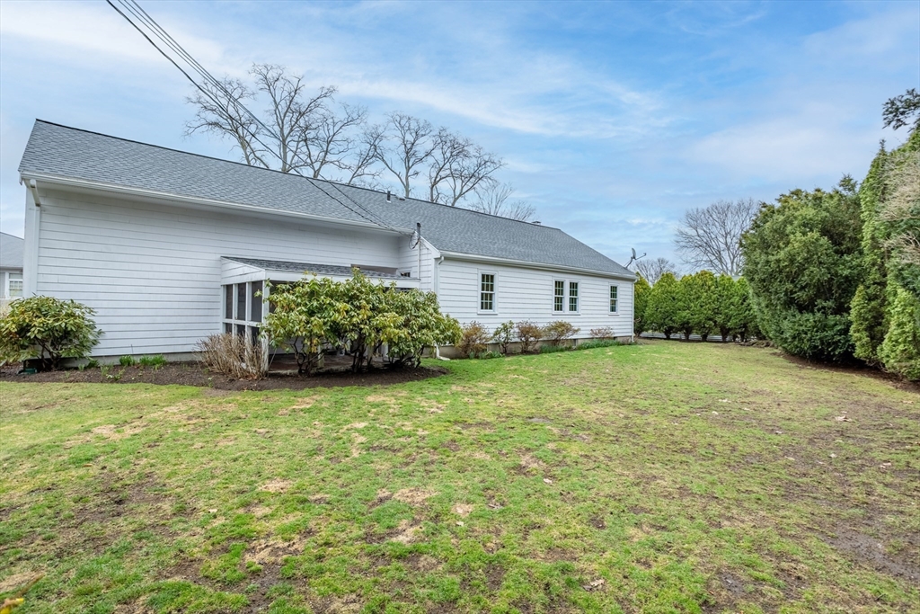 19 Cornell Road Marblehead, MA 01945 - Photo 27 of 35