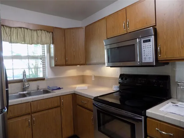 $2,000 | 1485 Morningside Drive, Mount Dora, FL 32757