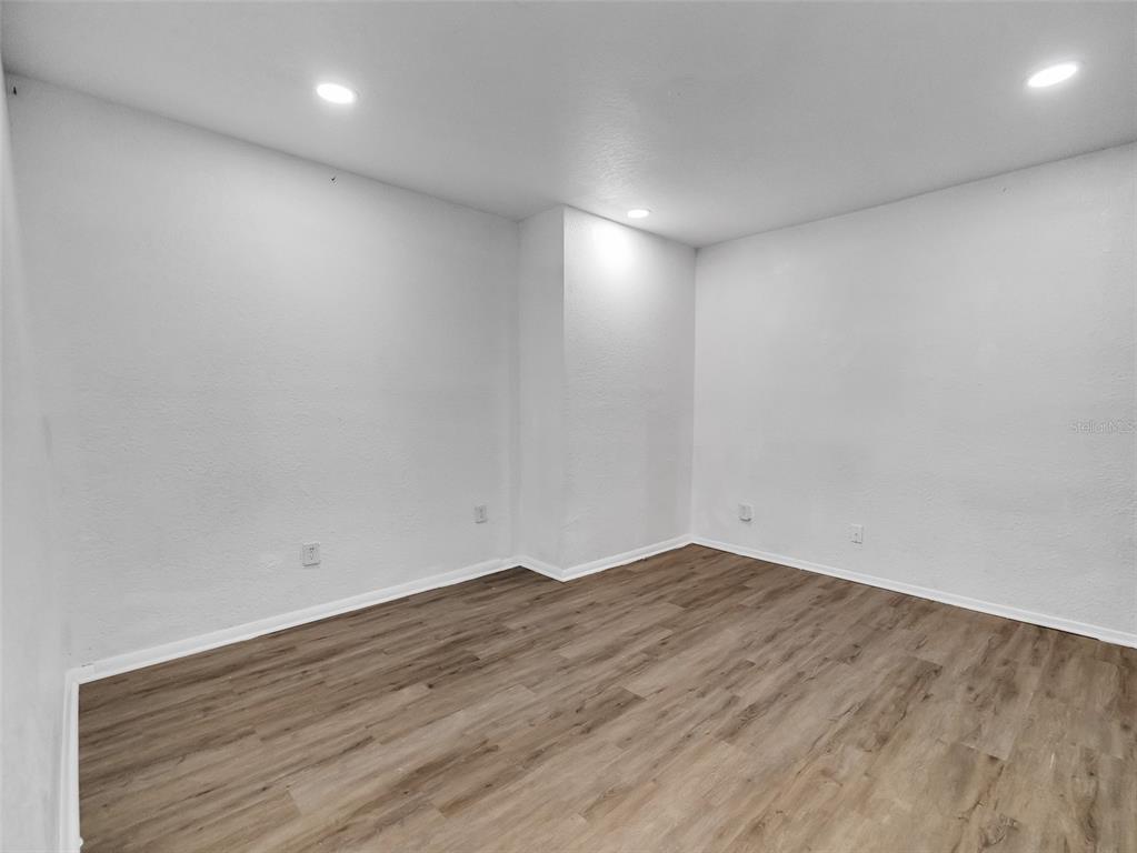 2600 Euston Road Winter Park, FL 32789 - Photo 22 of 36 wooden floor in a room