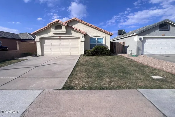 $2,100 | 3030 West Rose Garden Lane, Phoenix, AZ 85027