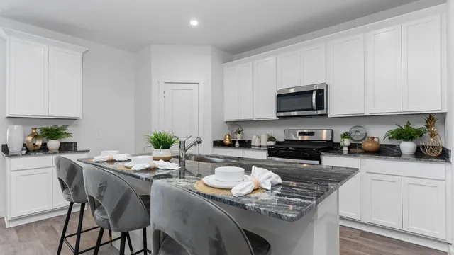 $359,990 | 6004 Hawthorne Gdns Drive, Rosenberg, TX 77469