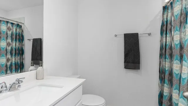 $359,990 | 6004 Hawthorne Gdns Drive, Rosenberg, TX 77469