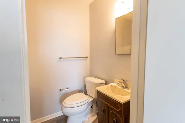 $1,850 | 1747 Edgewood Hill Circle, Unit 203, Hagerstown, MD 21740