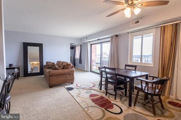 $1,850 | 1747 Edgewood Hill Circle, Unit 203, Hagerstown, MD 21740