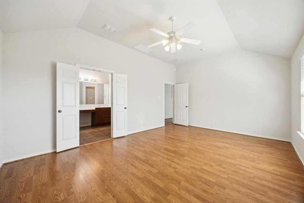3501 Gravel Circle North Grapevine, TX 76092 - Photo 20 of 36 a view of an empty room with a bathroom